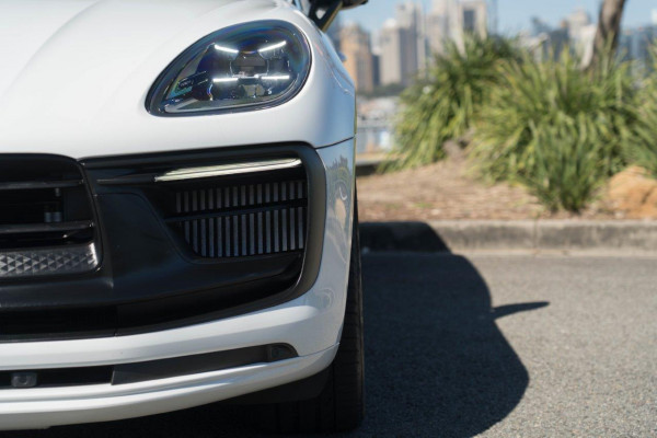 2022 Porsche Macan GTS SUV Image 8