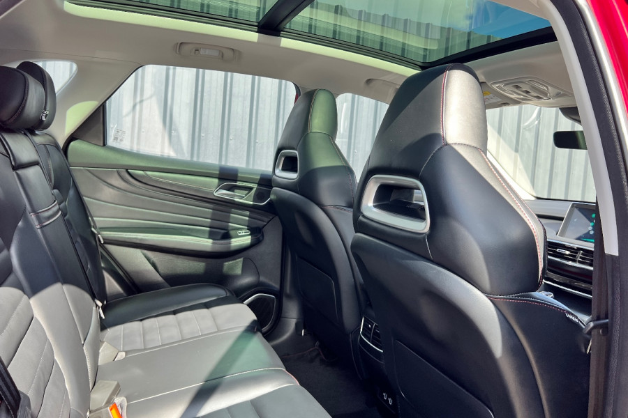 2023 MG HS SAS23 Essence SUV Image 12