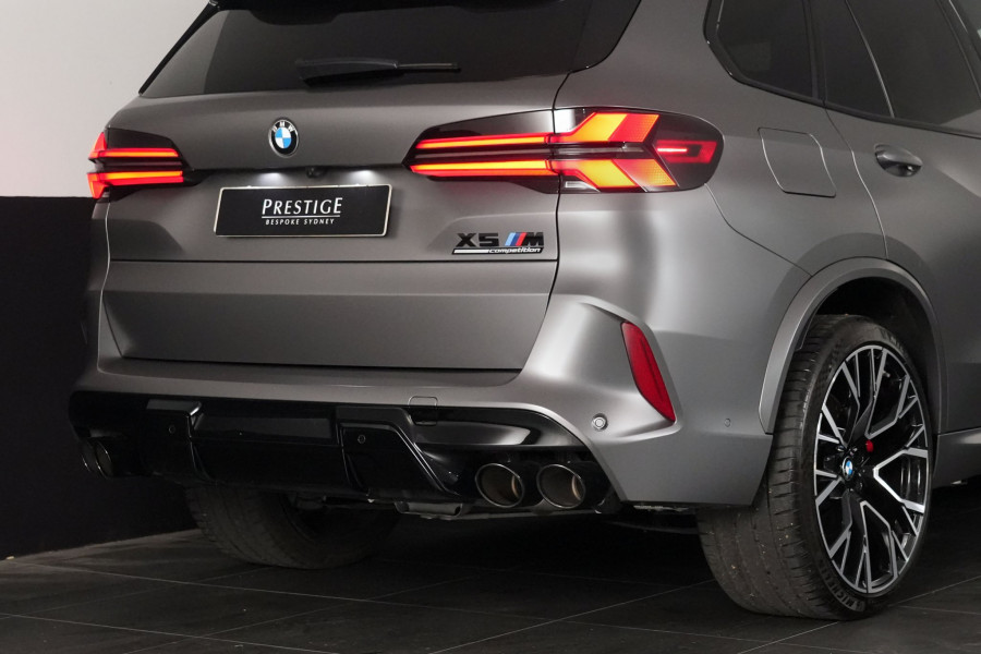 2025 BMW X5 M Competition Mhev SUV Image 8