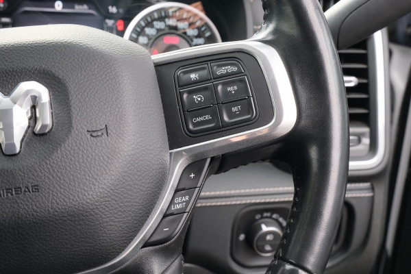 2021 MY22 Ram 2500 DJ Laramie Ute Image 16