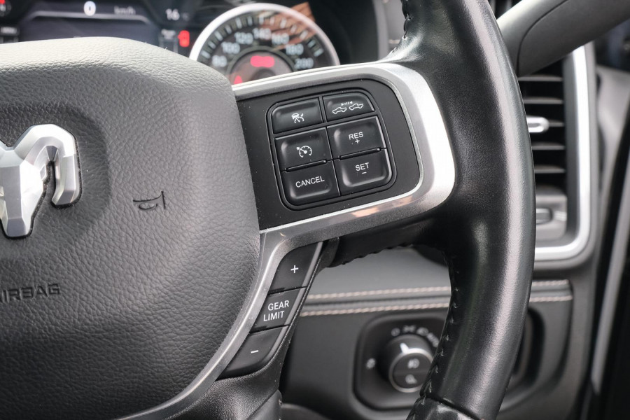 2021 MY22 Ram 2500 DJ Laramie Ute Image 16