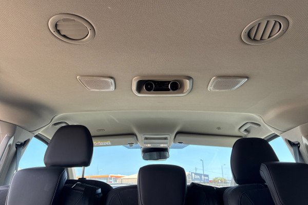 2024 MY24.5 Ford Tourneo AV Active People Mover Image 17