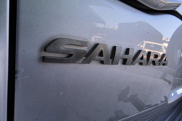 2012 MY10 Toyota LandCruiser VDJ200R Sahara SUV Image 15