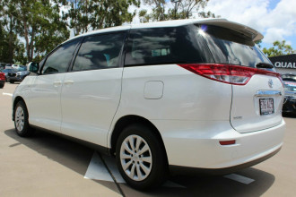 2015 MY13 Toyota Tarago ACR50R MY13 GLi Wagon image 7