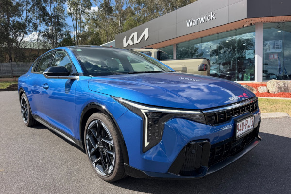 2025 Kia K4 CL4m GT-Line Sedan Image 1