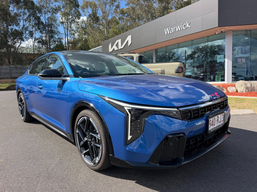 2025 Kia K4 CL4m GT-Line Sedan Image 1