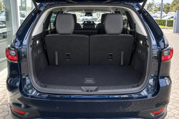2025 Mazda CX-80 KL P50e Touring SUV Image 21