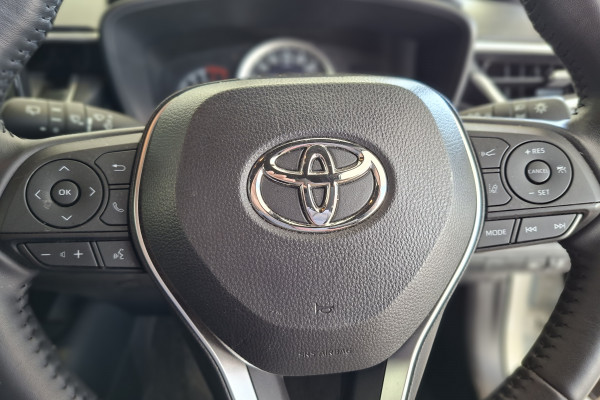 2022 Toyota Corolla ZWE219R  SX Hybrid Hatch Image 16