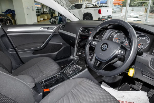 2019 MY19.5 Volkswagen Golf 7.5 110TSI Trendline Hatch Image 7