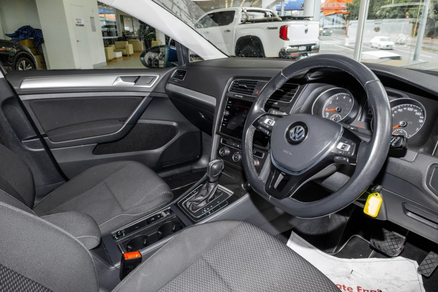 2019 MY19.5 Volkswagen Golf 7.5 110TSI Trendline Hatch Image 7