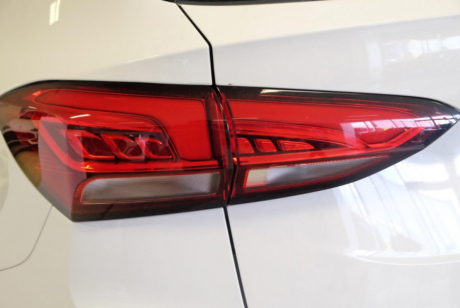 2024 MY25 MG ZS ZS32 Essence Hybrid+ SUV Image 19