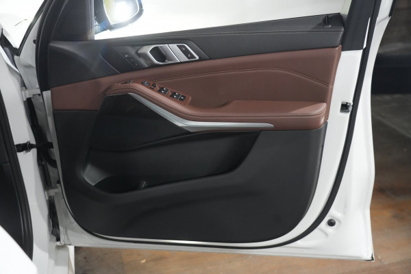 2024 BMW X5 xDrive40i M Sport SUV