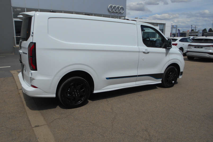 2024 MY24.50 Ford Transit Custom AV Sport SWB Van Image 20