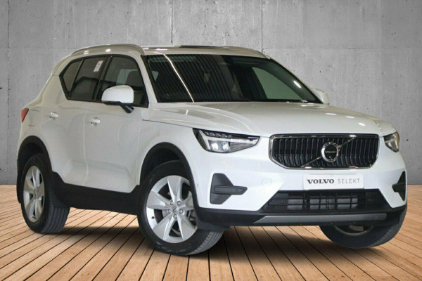 2023 Volvo XC40 XZ Plus B4 SUV