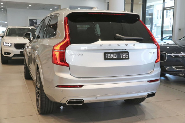 2020 MYon Volvo XC90 L Series D5 Momentum Suv