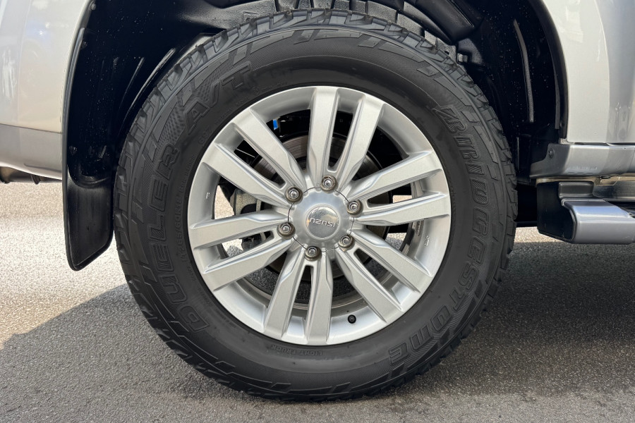 2018 Isuzu MU-X LS-U SUV Image 16