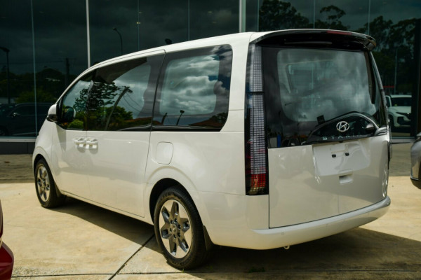 2025 Hyundai Staria US4.V3  People Mover