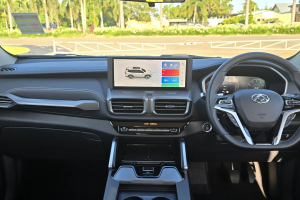 2026 MY25 LDV D90 SV9A Mode SUV Image 4