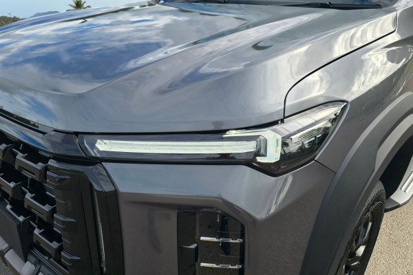 2026 MY25 LDV D90 SV9A Executive SUV Image 6