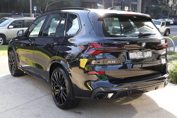 2026 BMW X5 G05 LCI xDrive30d M Sport SUV image 5