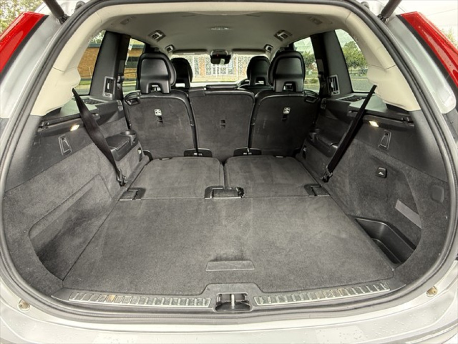 2017 MY18 Volvo XC90 L Series T6 Inscription SUV Image 17