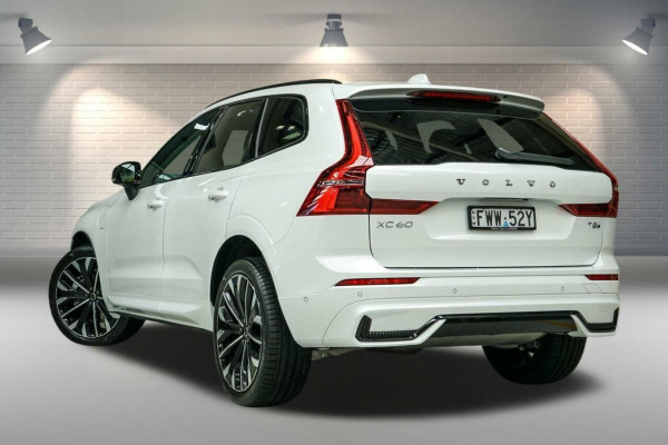 2025 MY26 Volvo XC60 UZ Plus T8 Plug-in Hybrid Dark SUV Image 3