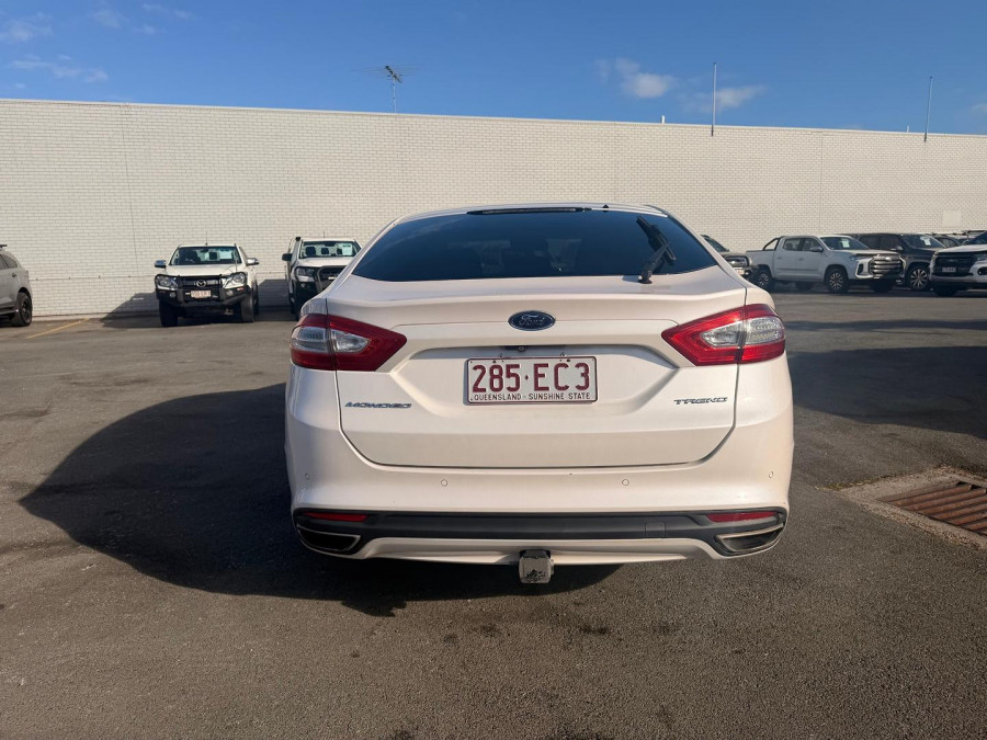2016 Ford Mondeo MD Trend Hatch Image 7