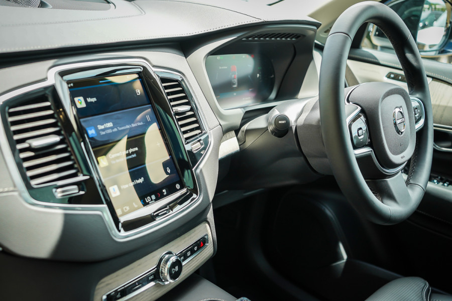 2024 MY25 Volvo XC90 L Series Ultra T8 Plug-In Hybrid SUV Image 35