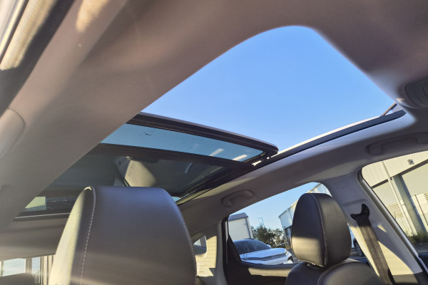 2021 MG ZS AZS1 Essence SUV Image 19