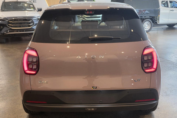 2026 AION AION UT No Series Premium Hatch Image 6