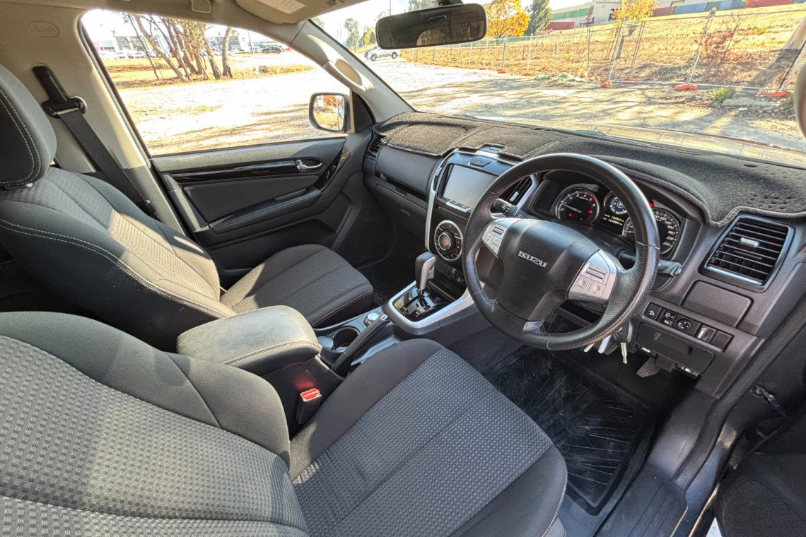 2019 Isuzu MU-X LS-U SUV Image 21
