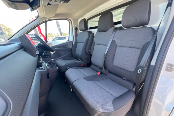 2025 Renault Trafic X82 Pro Van Image 12