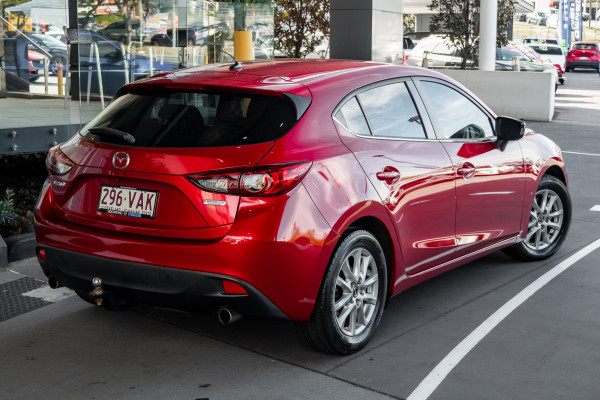 2014 Mazda 3 BM Series Maxx Hatch Image 2