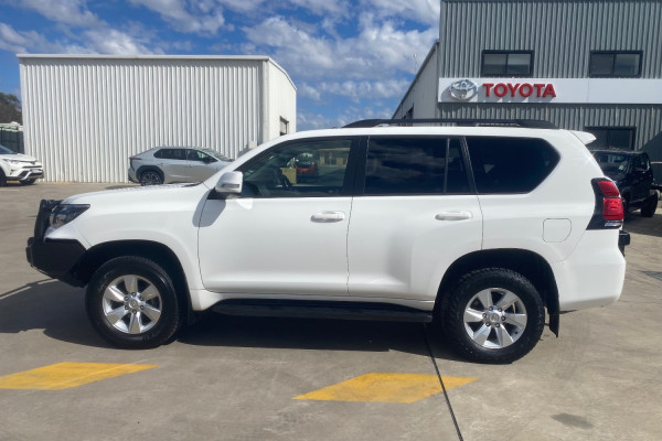 2020 Toyota LandCruiser Prado GDJ150R GXL SUV Image 4