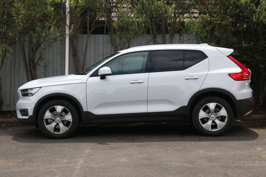 2019 Volvo Xc40 (No Series) MY20 T4 Momentum Suv Image 5