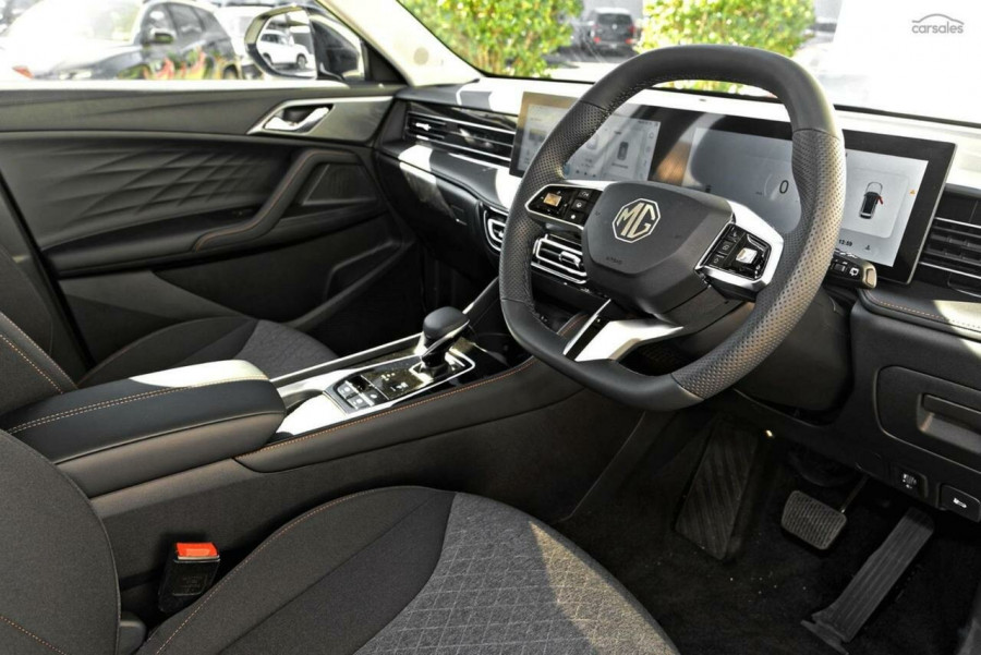 2025 MG HS AS33 Vibe SUV Image 15
