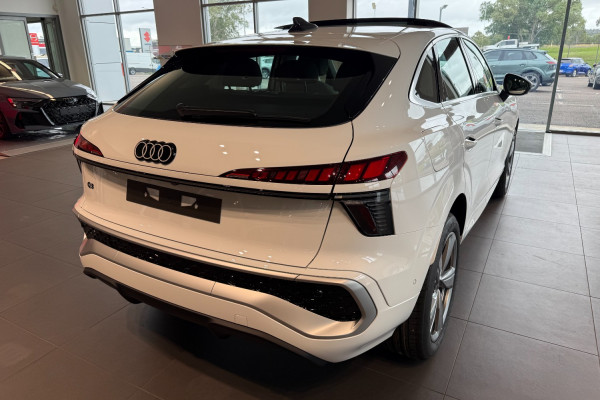 2026 Audi Q3 TFSI Sport SUV Image 3