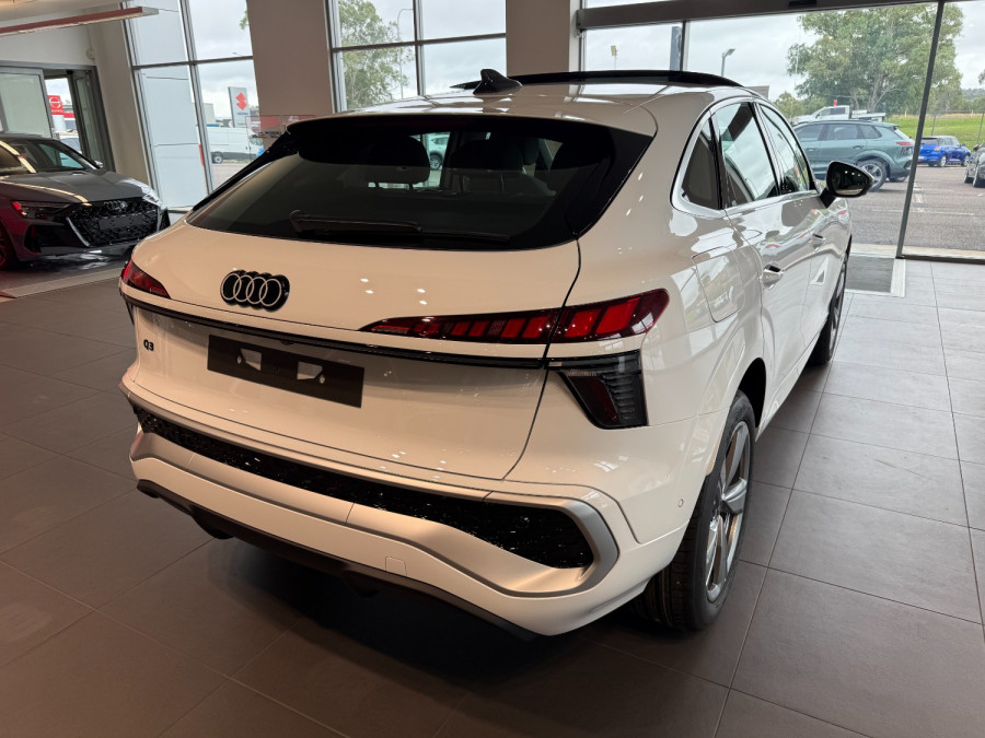 2026 Audi Q3 TFSI Sport SUV Image 3
