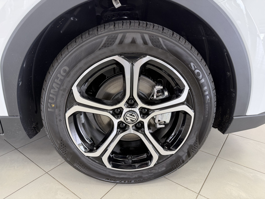 2026 MY26.5 MG ZS ZS32 Excite Hybrid+ SUV Image 11