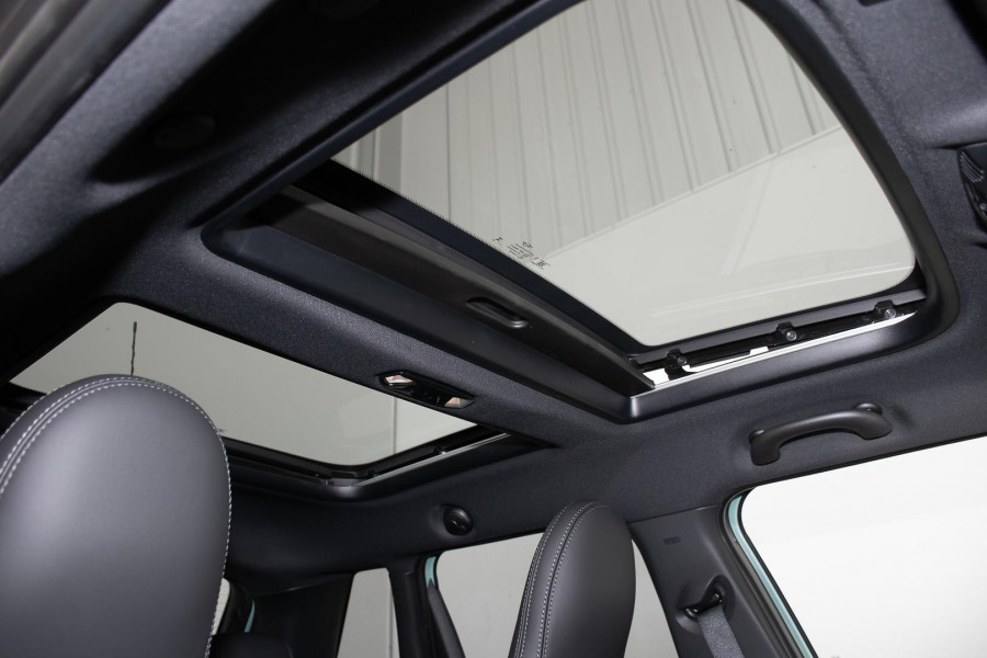 2026 MINI Cooper F65 S Favoured Hatch