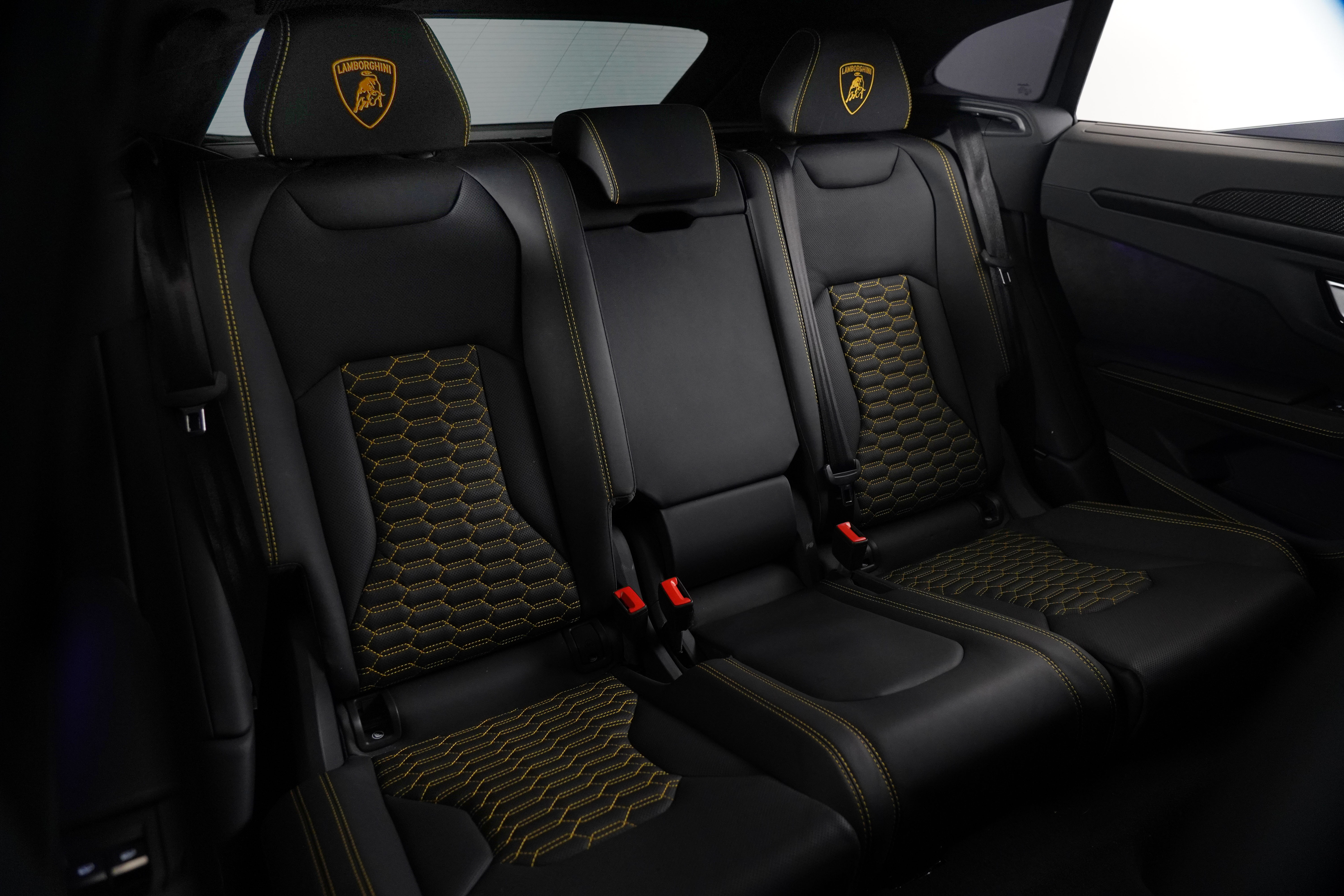 2022 Lamborghini Urus SUV Image 38