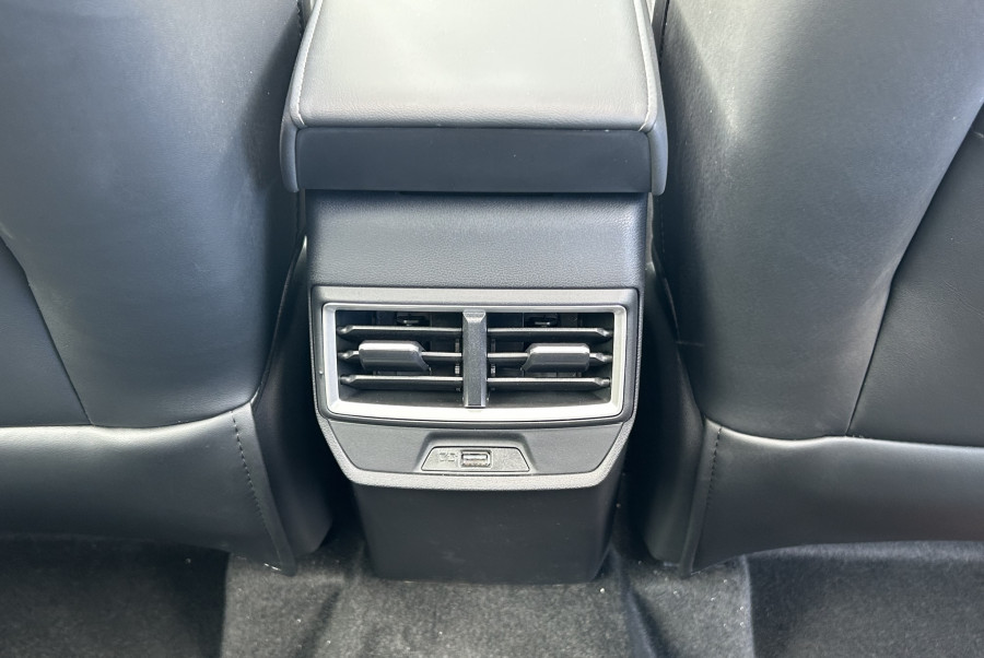 2025 MG ZS Essence SUV Image 12