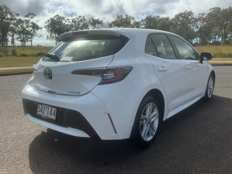 2018 Toyota Corolla ZWE211R Ascent Sport Hybrid Hatch Image 3