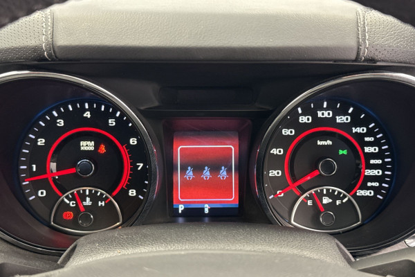 2016 Holden Commodore VF SS-V Redline Sedan Image 5