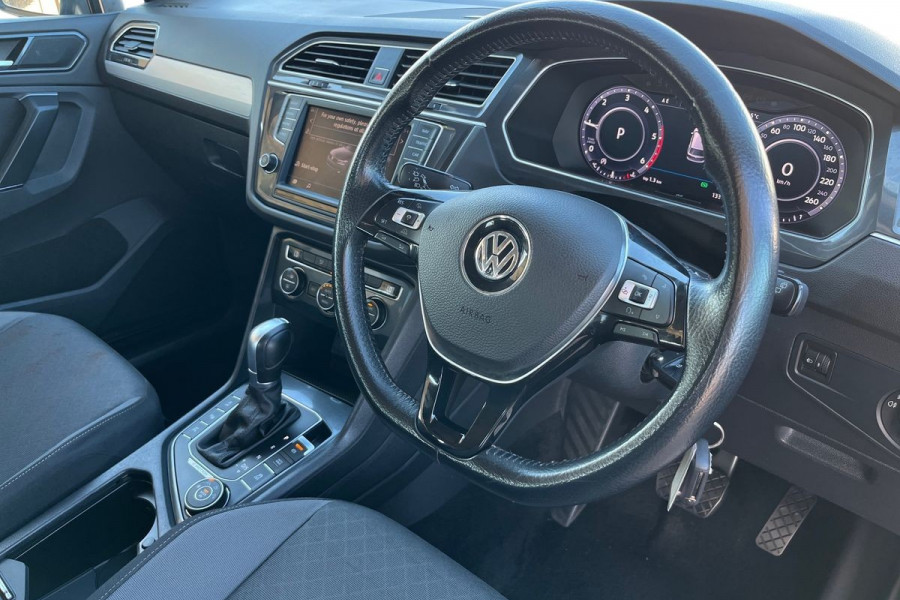 2016 MY17 Volkswagen Tiguan 5N 110TSI Comfortline SUV Image 6