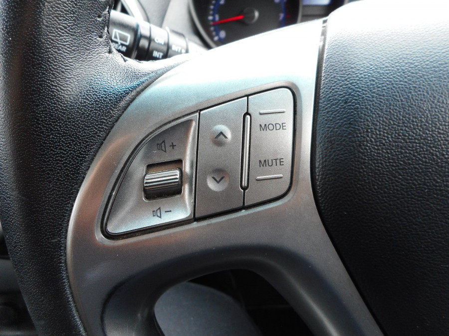 2011 MY12 Hyundai ix35 LM  Elite Wagon Image 19