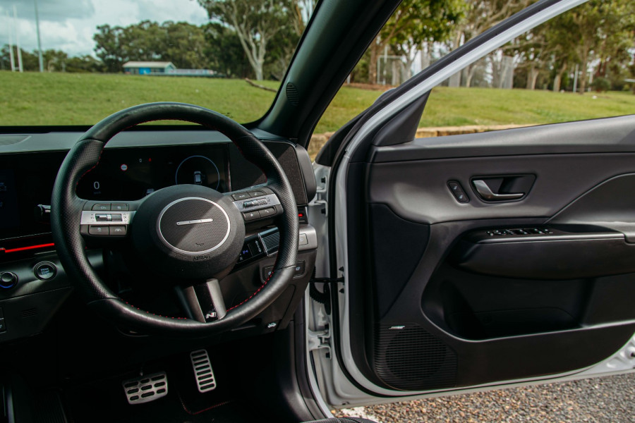 2023 MY24 Hyundai KONA SX2.V1 Hybrid Premium N Line SUV Image 25