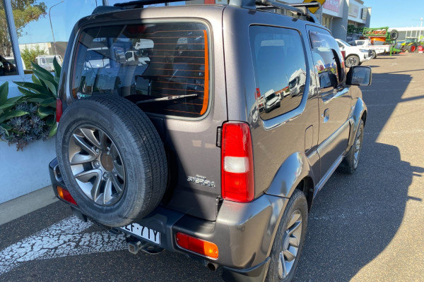 2015 Suzuki Jimny SN413 T6 Sierra Coupe