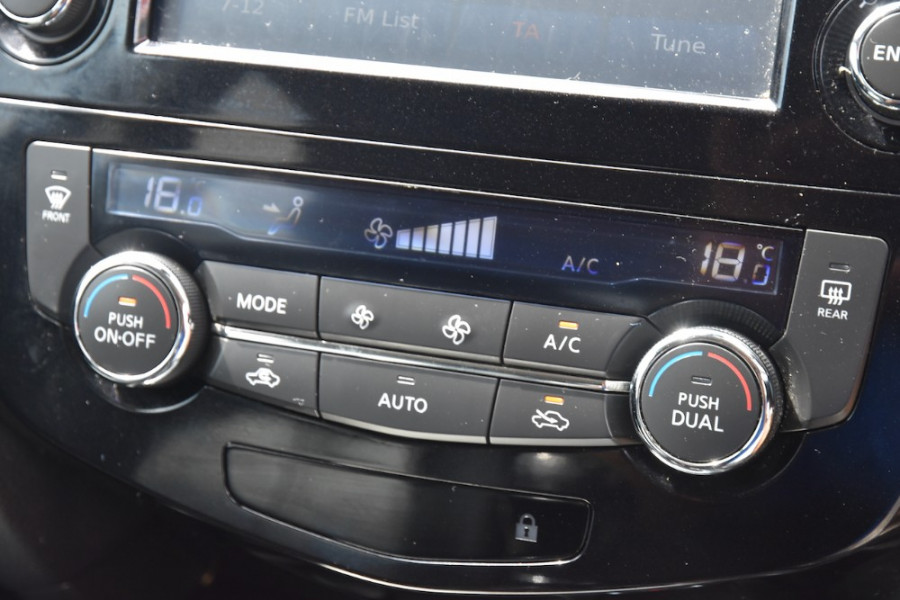 2014 Nissan QASHQAI J11 Ti Suv Image 14