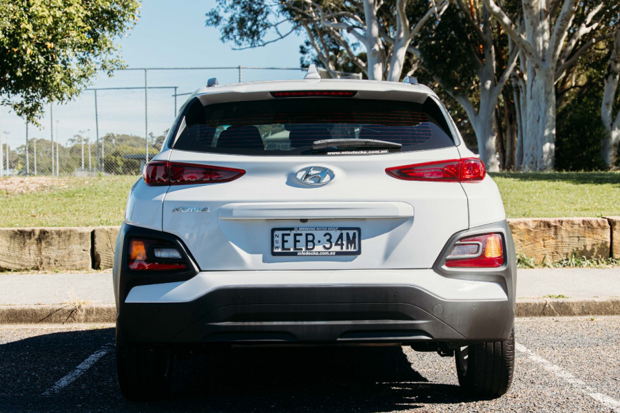 2018 MY19 Hyundai KONA OS.2 Active SUV Image 12